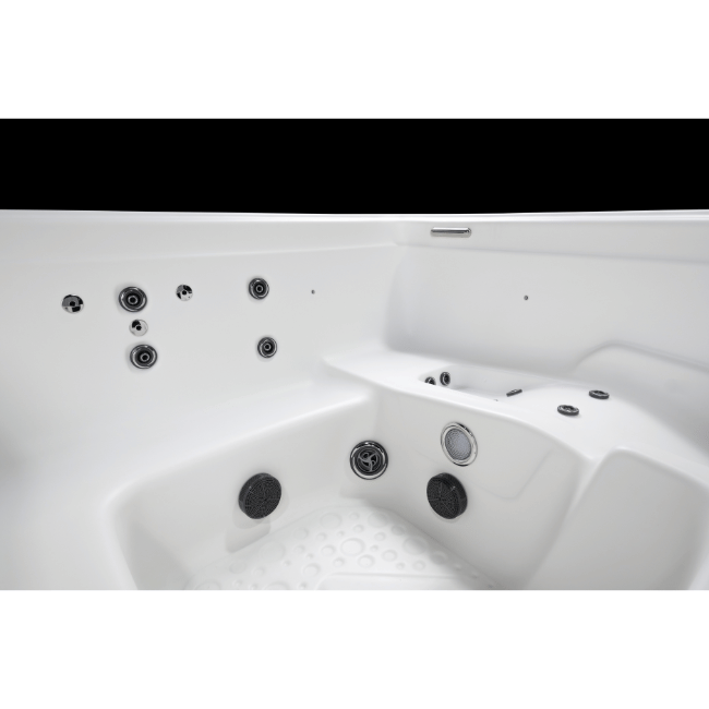 Cyanna Valley Spas Galaxy 1 Hot Tub | Empire Saunas