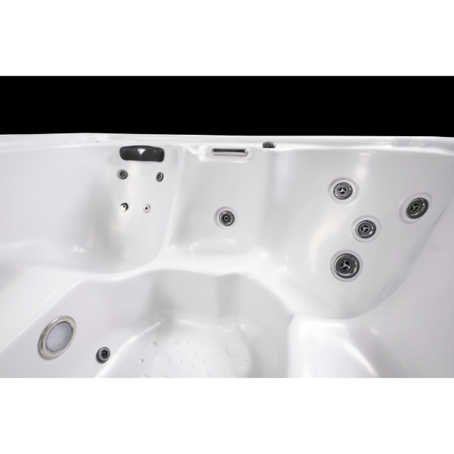 Cyanna Valley Spas Supreme PNP Hot Tub | Empire Saunas