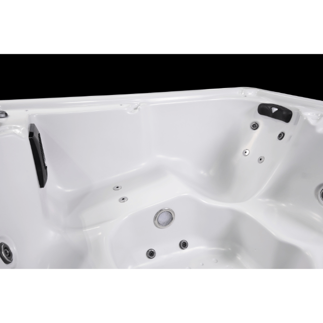 Cyanna Valley Spas Supreme X Hot Tub | Empire Saunas